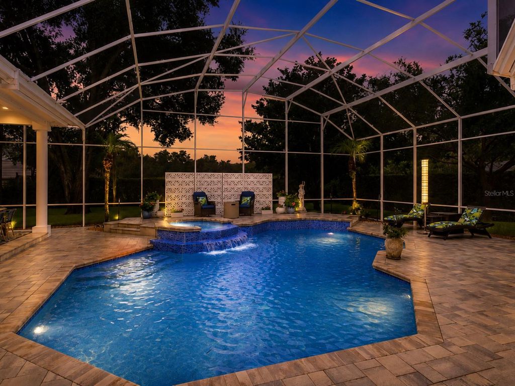 Image 49 of property listing at 9004 GREAT HERON CIRCLE, Orlando, FL 32836