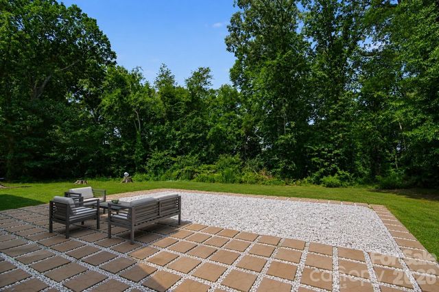 1121 N Broad Street, Gastonia, NC 28054