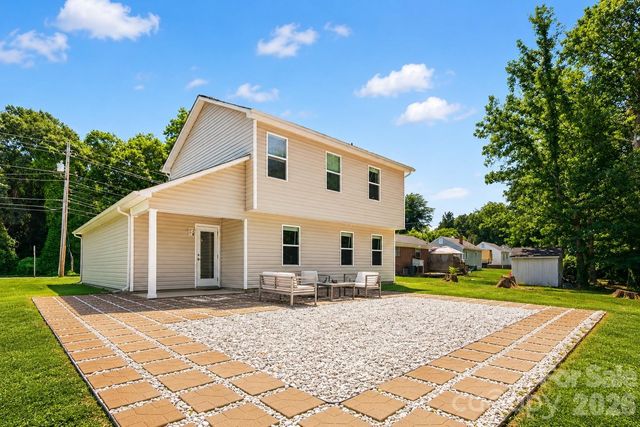 1121 N Broad Street, Gastonia, NC 28054