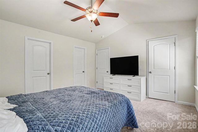 1121 N Broad Street, Gastonia, NC 28054