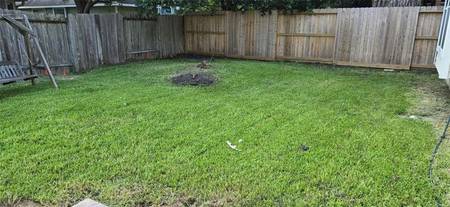1018 Winter Green Court, Missouri City, TX 77459