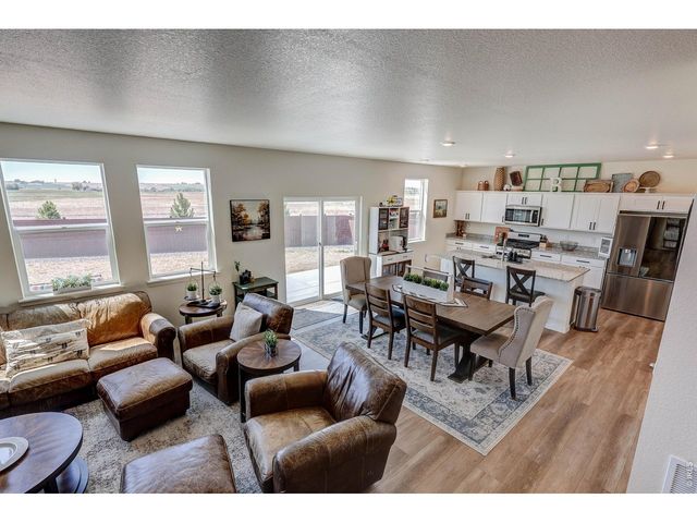 2744 Wren Dr, Johnstown, CO 80534