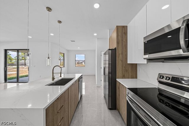 3001 Unice AVE S, Lehigh Acres, FL 33976