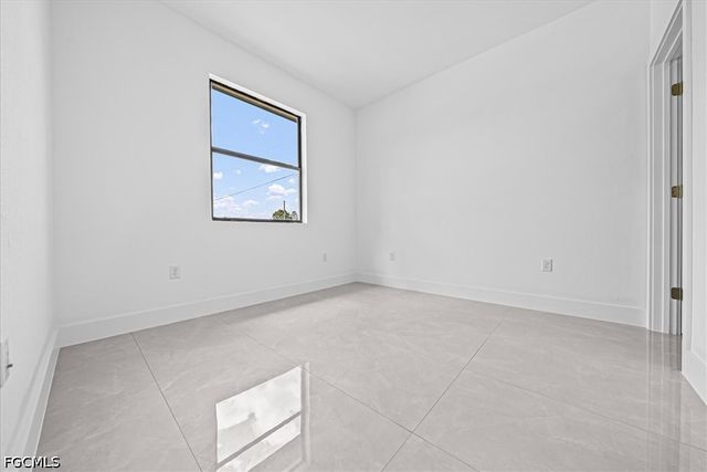 3001 Unice AVE S, Lehigh Acres, FL 33976