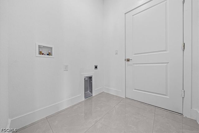 3001 Unice AVE S, Lehigh Acres, FL 33976