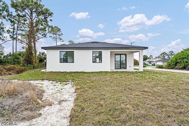 3001 Unice AVE S, Lehigh Acres, FL 33976