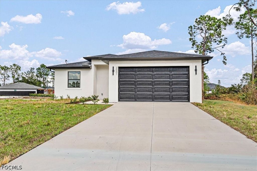 3001 Unice AVE S, Lehigh Acres, FL 33976