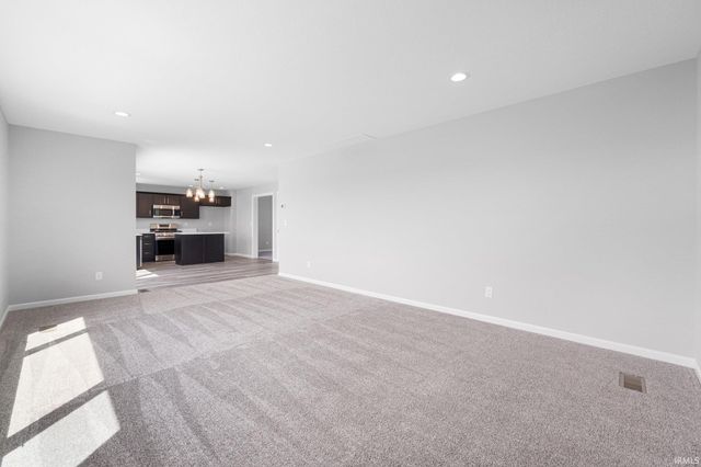 1010 Bryce Circle, Ligonier, IN 46797