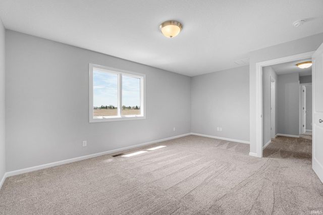 1010 Bryce Circle, Ligonier, IN 46797