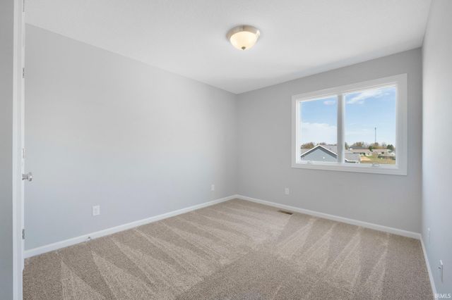 1010 Bryce Circle, Ligonier, IN 46797