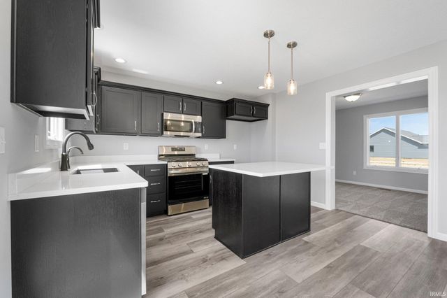 1010 Bryce Circle, Ligonier, IN 46797