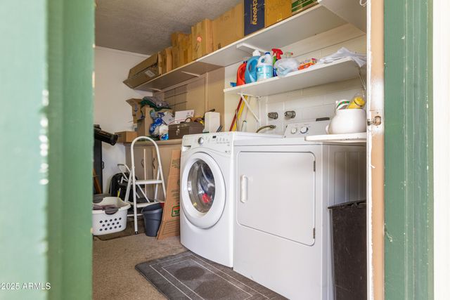 2136 W SHARON Avenue, Phoenix, AZ 85029