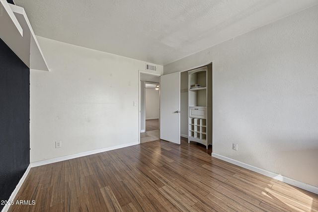 4801 W ROSEWOOD Drive, Glendale, AZ 85304