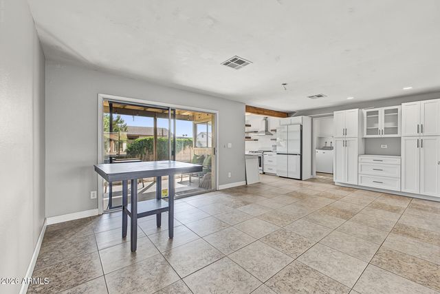 4801 W ROSEWOOD Drive, Glendale, AZ 85304
