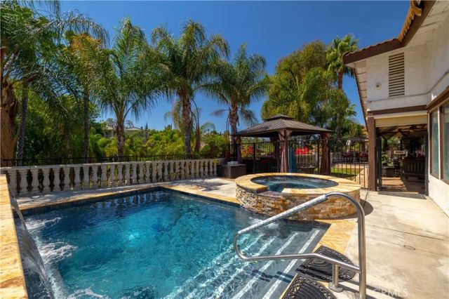 22835 Water View Drive, Canyon Lake, CA 92587