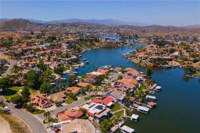 22835 Water View Drive, Canyon Lake, CA 92587