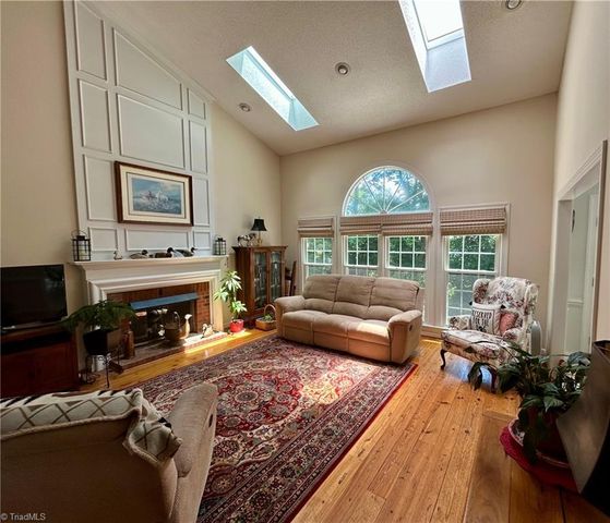4406 Natural Lake Court, Greensboro, NC 27410