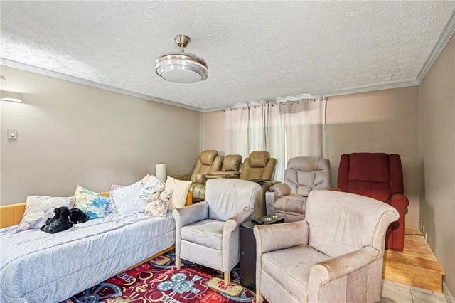 180 Roxboro Court, Fayetteville, GA 30215