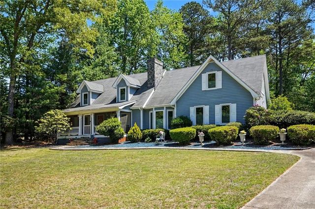180 Roxboro Court, Fayetteville, GA 30215