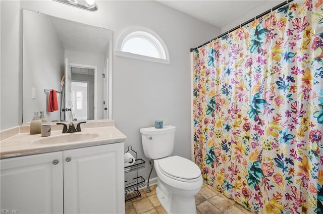 2105 Kanturk CT, Virginia Beach, VA 23456