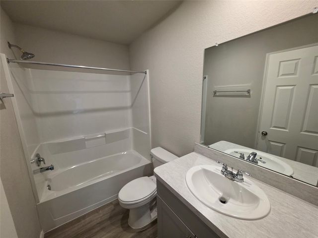 10626 Bird Of Paradise Lane, Houston, TX 77016