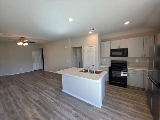 10626 Bird Of Paradise Lane, Houston, TX 77016