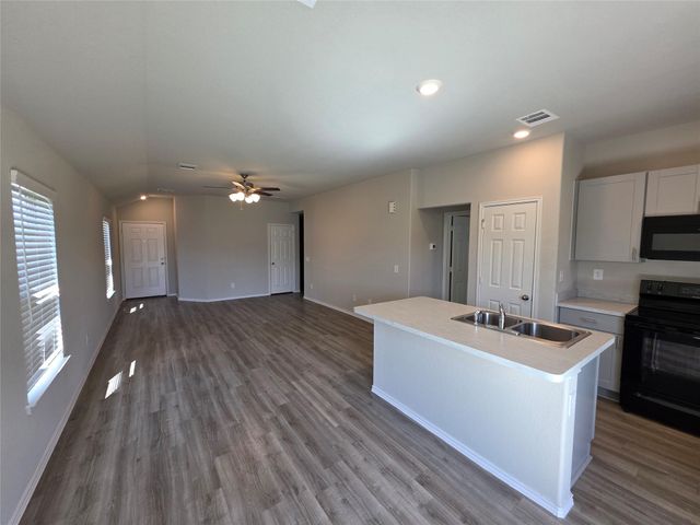 10626 Bird Of Paradise Lane, Houston, TX 77016