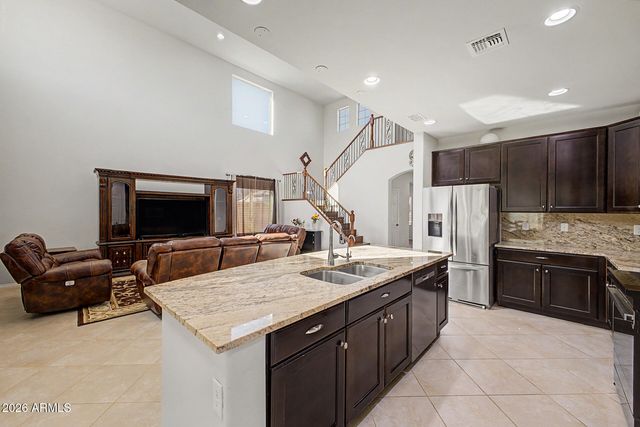 10755 W DESERT ELM Lane, Peoria, AZ 85383