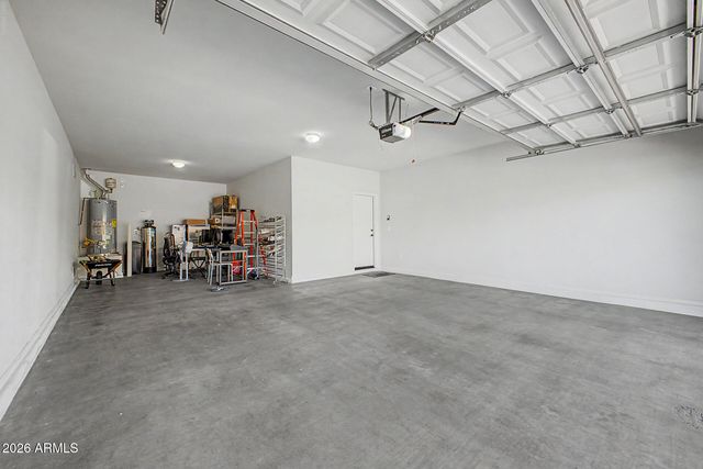 10755 W DESERT ELM Lane, Peoria, AZ 85383