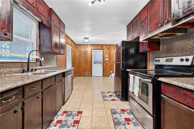 503 Roy Huie Road, Riverdale, GA 30274