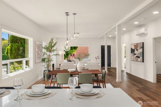 150 24th Avenue, Seattle, WA 98112