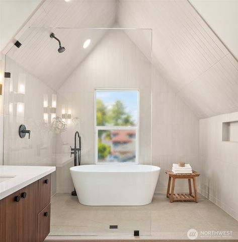 150 24th Avenue, Seattle, WA 98112