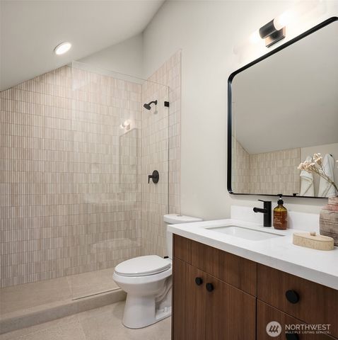 150 24th Avenue, Seattle, WA 98112