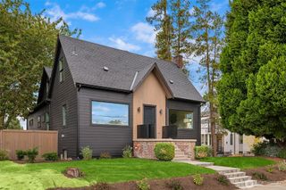 150 24th Avenue, Seattle, WA 98112