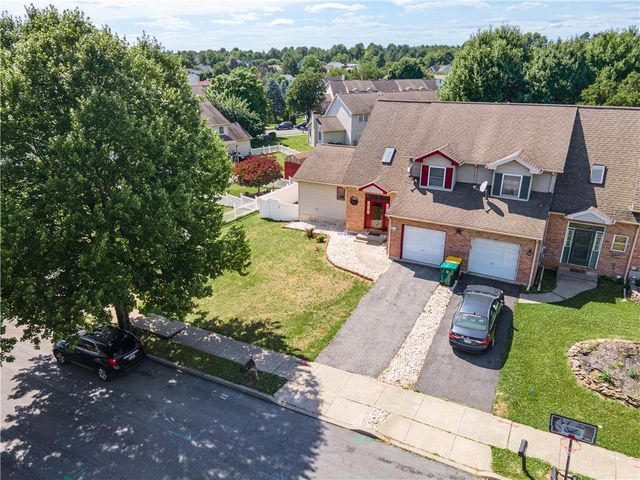 117 Stephanie Drive, Palmer Twp, PA 18045