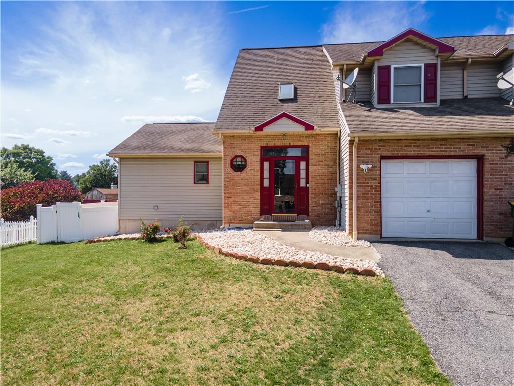 117 Stephanie Drive, Palmer Twp, PA 18045
