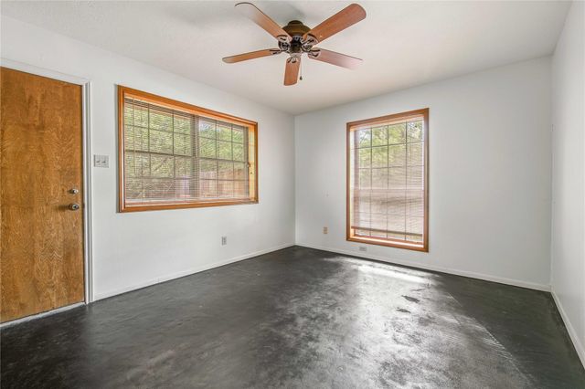 2707 Teakwood Court, College Station, TX 77845