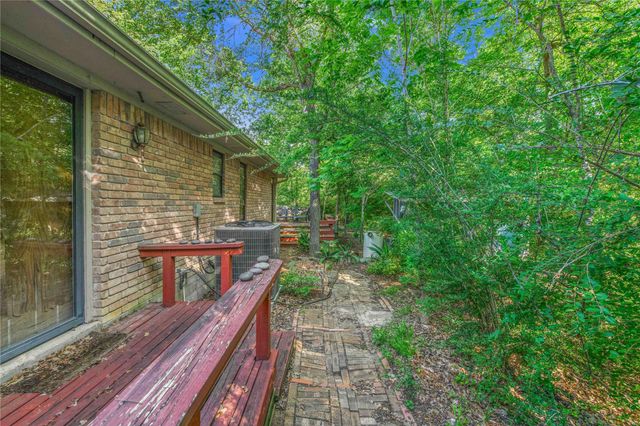 2707 Teakwood Court, College Station, TX 77845