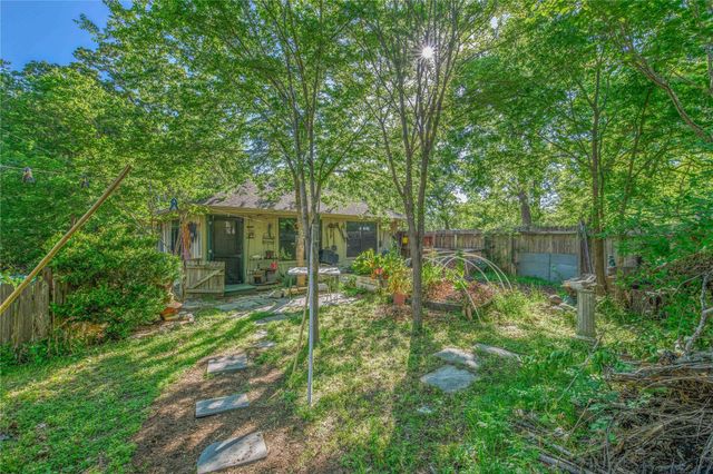 2707 Teakwood Court, College Station, TX 77845