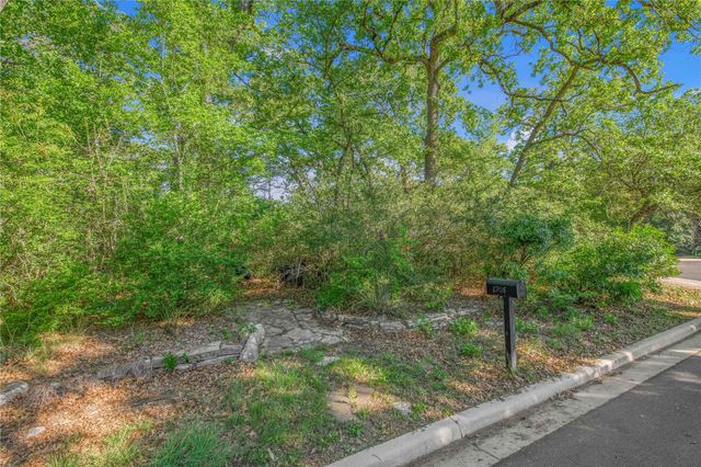 2707 Teakwood Court, College Station, TX 77845