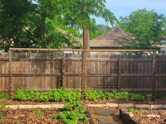 2707 Teakwood Court, College Station, TX 77845