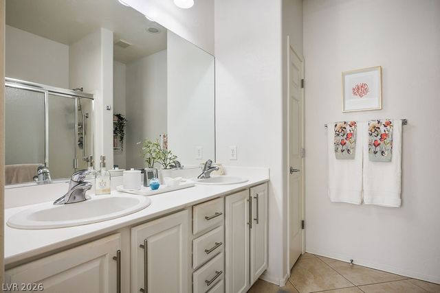 2565 Cosmic Dust Street, Henderson, NV 89044