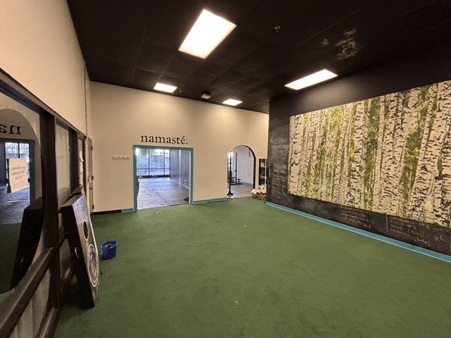 1341 Main St rear, Springfield, MA 01103