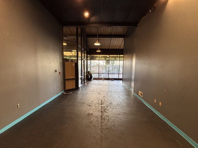 1341 Main St rear, Springfield, MA 01103