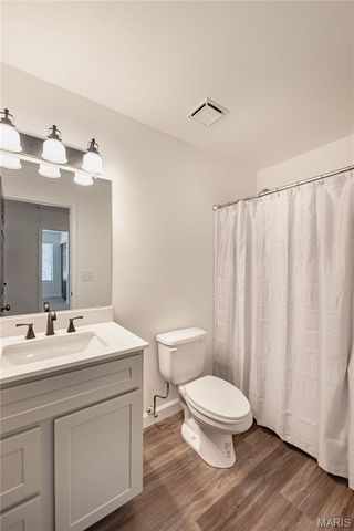 13 Dixons Court B, O'fallon, MO 63366