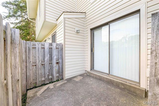 13 Dixons Court B, O'fallon, MO 63366
