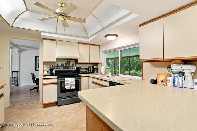 8700 Powderhorn Row, Hudson, FL 34667