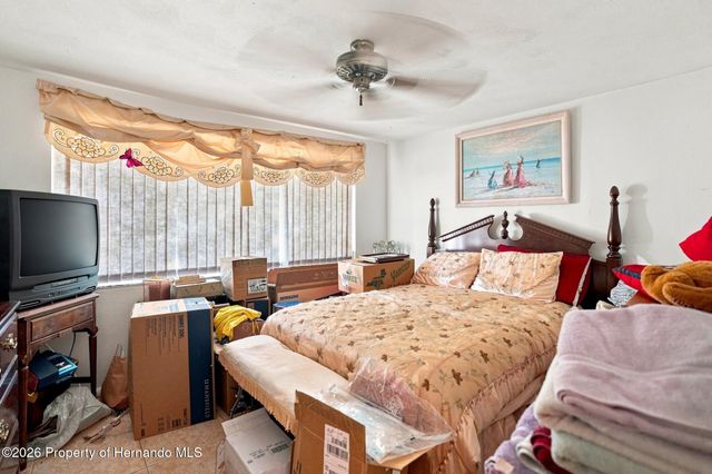 8700 Powderhorn Row, Hudson, FL 34667