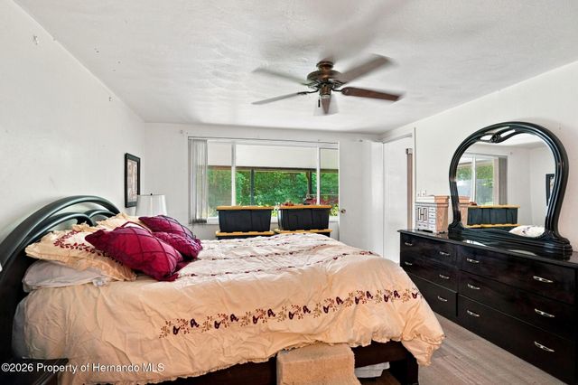 8700 Powderhorn Row, Hudson, FL 34667