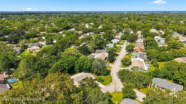 8700 Powderhorn Row, Hudson, FL 34667